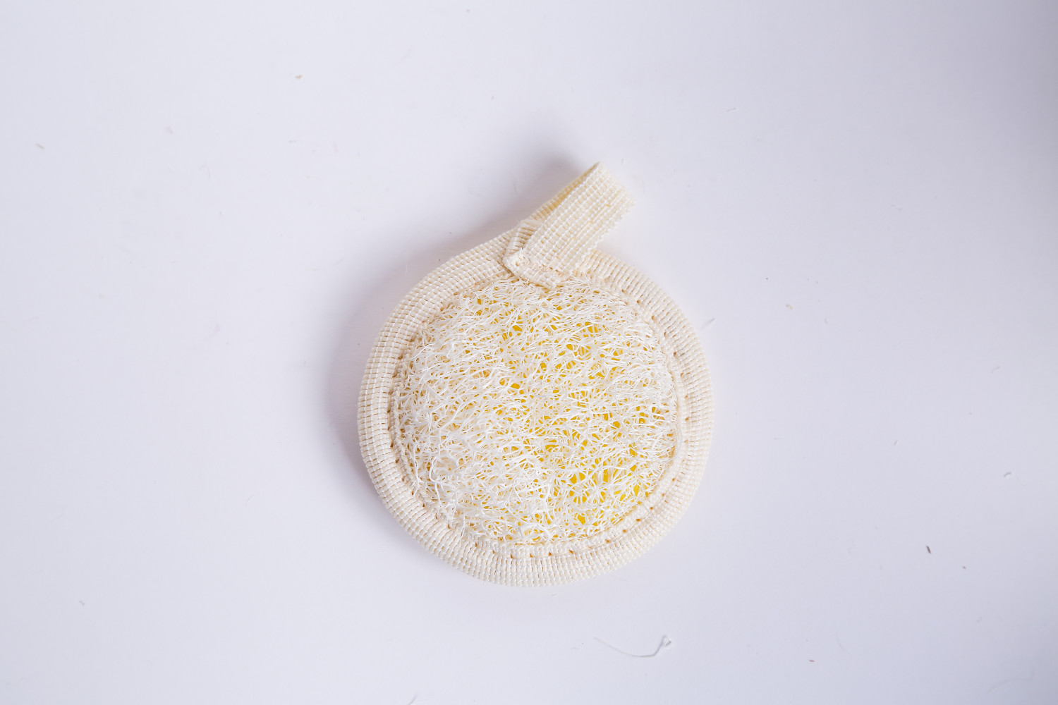 Natural circular loofah